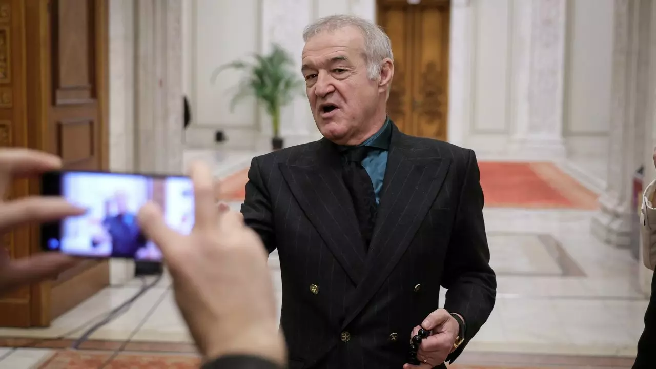 Gigi Becali, la slujba de înmormântare a lui Mircea Lucescu: "Un super om! Nimeni nu a spus asta, dar o spun eu acum"